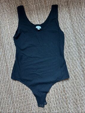 Everyday Black Scoop Neck Bodysuit - Women's